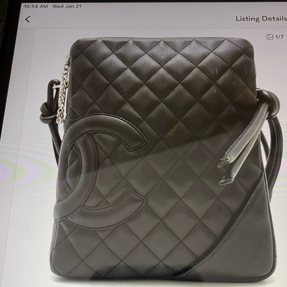 Chanel Elegant Black Quilted Crossbody Bag Cambon Calf Leather Pristine condt